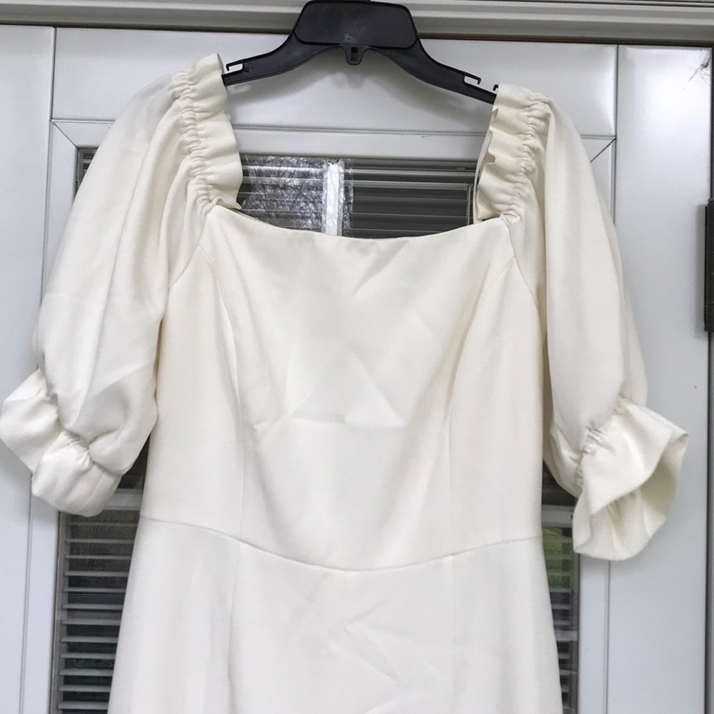Ivory cream ruffle puff  sleeve jumpsuit - Picture 2 of 4